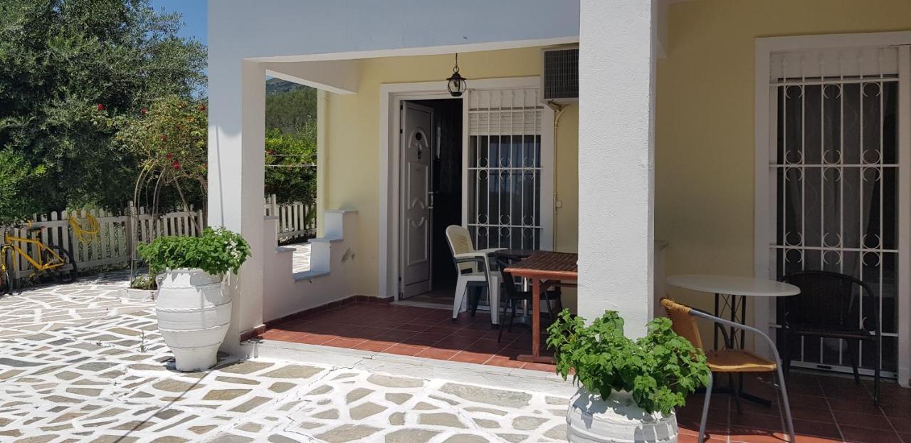 Diogenis Parga Studios Exterior foto